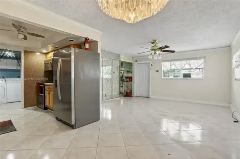 7201 SW 4th Court North Lauderdale FL 33068
