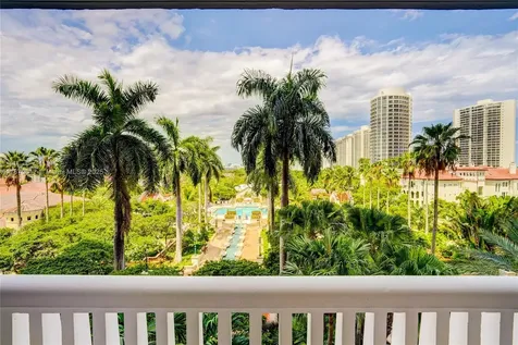 2000 Island Boulevard Aventura FL 33160