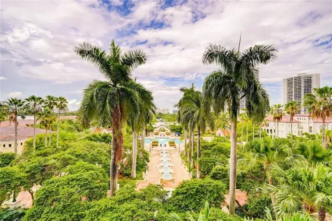2000 Island Boulevard Aventura FL 33160
