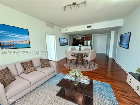 300 S Biscayne Boulevard Miami FL 33131