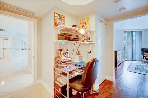 2000 Island Boulevard Aventura FL 33160