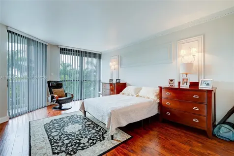 2000 Island Boulevard Aventura FL 33160