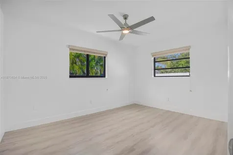 9035 SW 198th Terrace Cutler Bay FL 33157