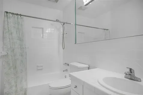 9035 SW 198th Terrace Cutler Bay FL 33157