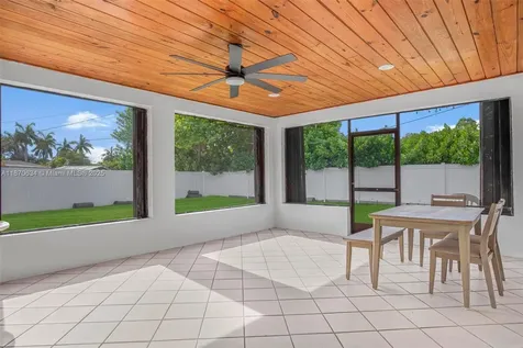 9035 SW 198th Terrace Cutler Bay FL 33157