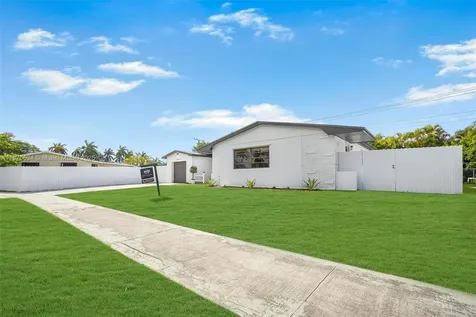 9035 SW 198th Terrace Cutler Bay FL 33157