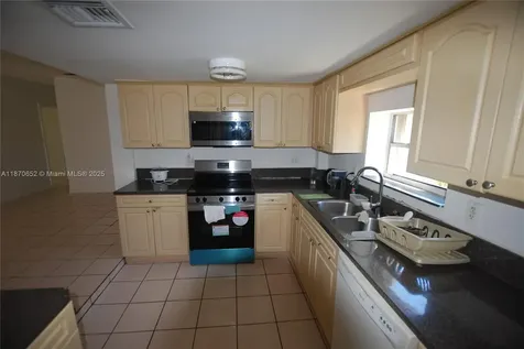 1801 NE 176th Street North Miami Beach FL 33162