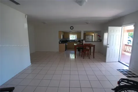 1801 NE 176th Street North Miami Beach FL 33162
