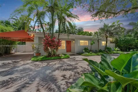 8015 SW 63rd Place Miami FL 33143