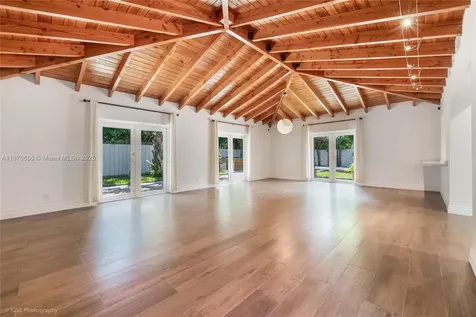 8015 SW 63rd Place Miami FL 33143