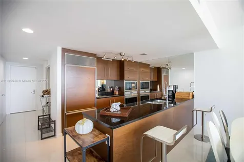 475 Brickell Avenue Miami FL 33131