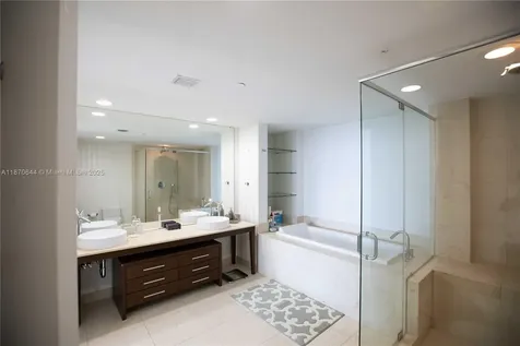 475 Brickell Avenue Miami FL 33131