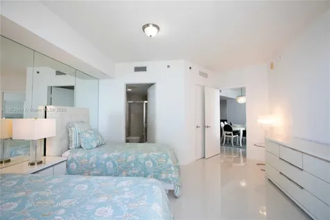 475 Brickell Avenue Miami FL 33131