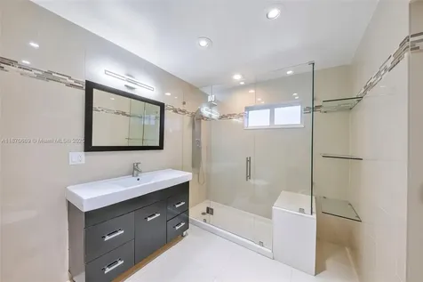 5291 SW 5th Street Miami FL 33134