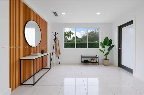 5291 SW 5th Street Miami FL 33134