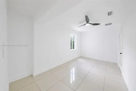 5291 SW 5th Street Miami FL 33134