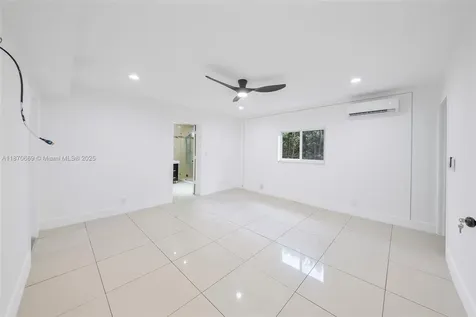 5291 SW 5th Street Miami FL 33134