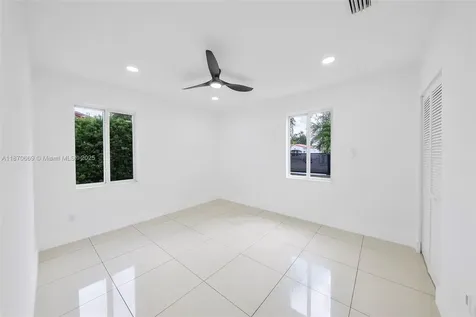 5291 SW 5th Street Miami FL 33134