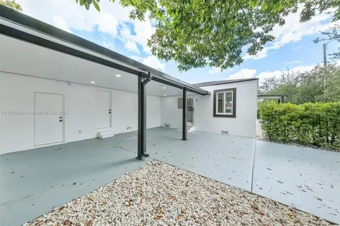 5291 SW 5th Street Miami FL 33134