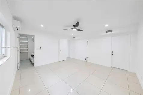 5291 SW 5th Street Miami FL 33134