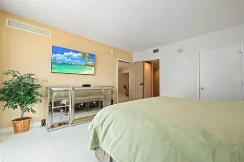 150 Sunny Isles Boulevard Sunny Isles Beach FL 33160