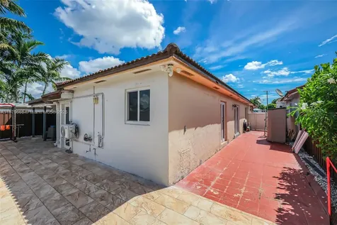 17132 SW 142nd Court Miami FL 33177