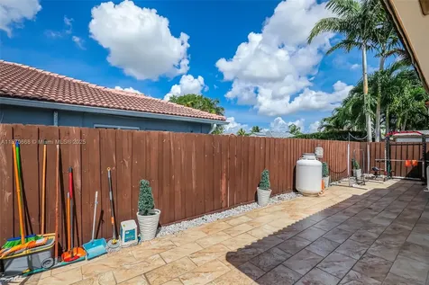 17132 SW 142nd Court Miami FL 33177