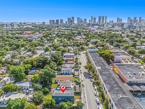 1075 NW 30th Street Miami FL 33127