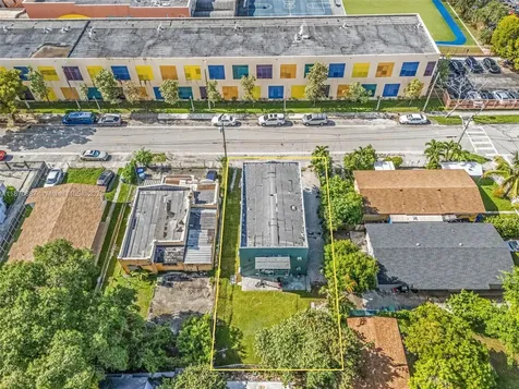 1075 NW 30th Street Miami FL 33127