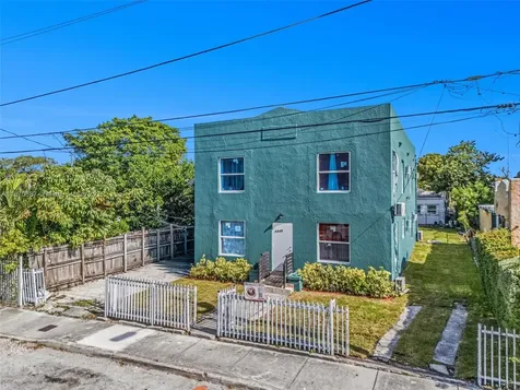 1075 NW 30th Street Miami FL 33127