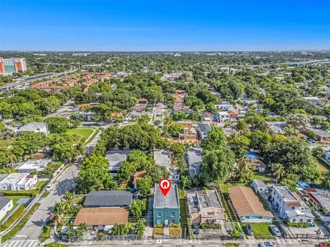 1075 NW 30th Street Miami FL 33127