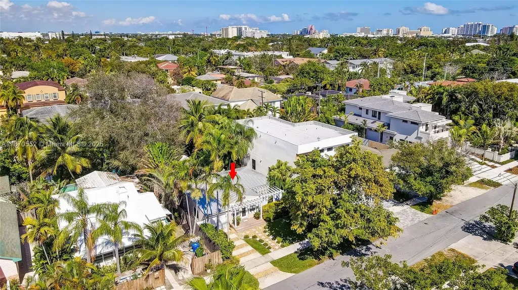 1625 NE 4th Place Fort Lauderdale FL 33301