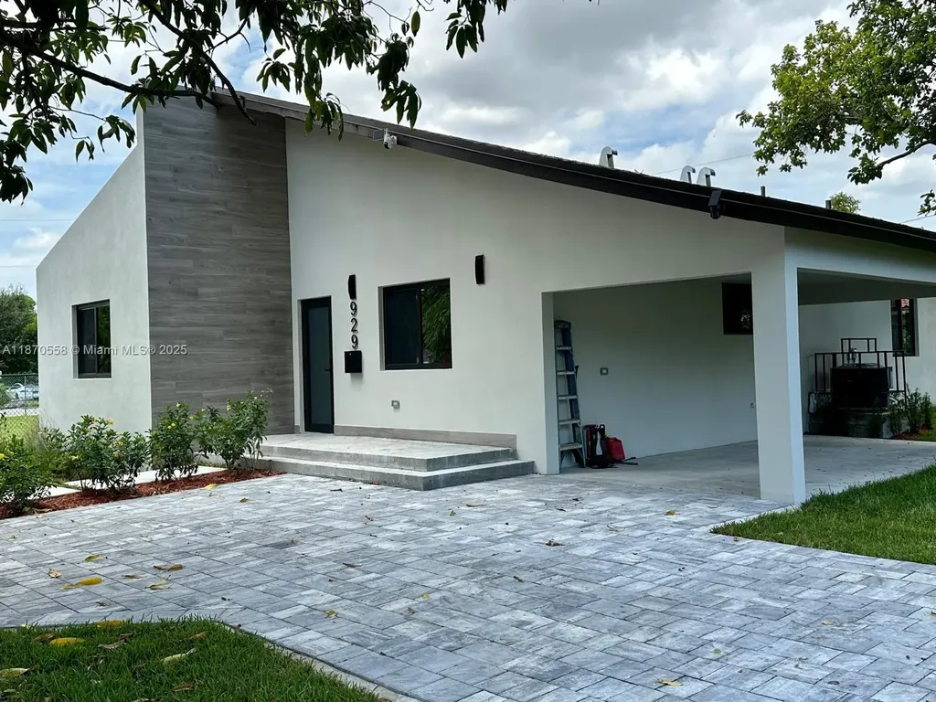 929 NW 60th Street Miami FL 33127