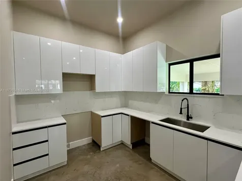 929 NW 60th Street Miami FL 33127