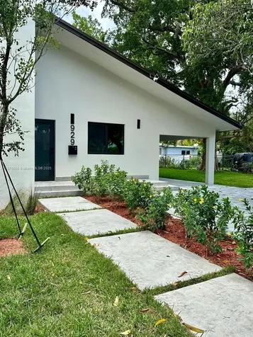 929 NW 60th Street Miami FL 33127