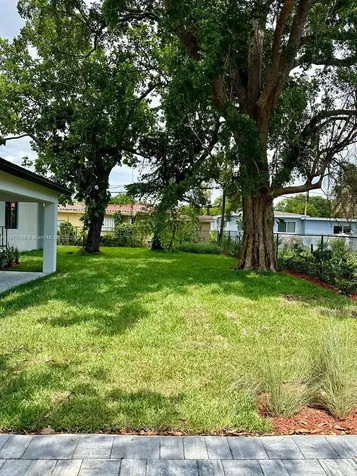929 NW 60th Street Miami FL 33127