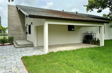 929 NW 60th Street Miami FL 33127