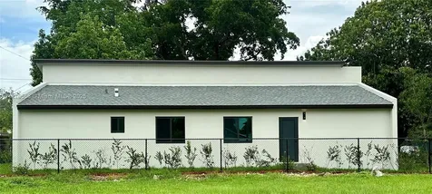 929 NW 60th Street Miami FL 33127