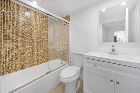 17021 N Bay Road Sunny Isles Beach FL 33160