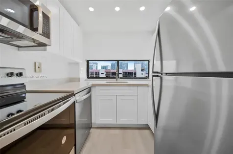 17021 N Bay Road Sunny Isles Beach FL 33160