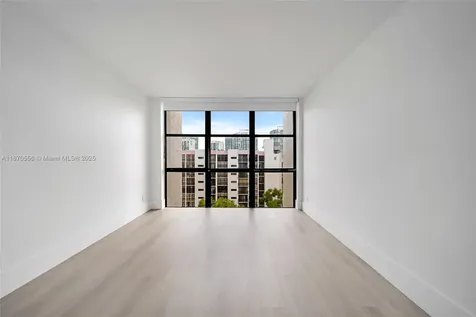 17021 N Bay Road Sunny Isles Beach FL 33160
