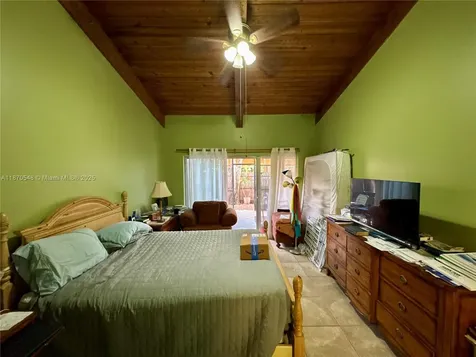 13527 SW 101st Lane Miami FL 33186