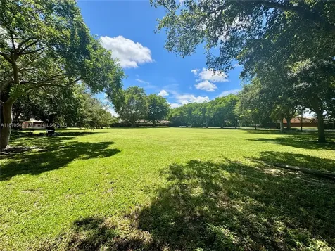13527 SW 101st Lane Miami FL 33186