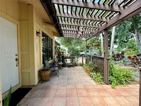 13527 SW 101st Lane Miami FL 33186