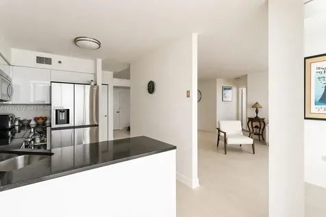 19101 NE 36th Court Aventura FL 33180