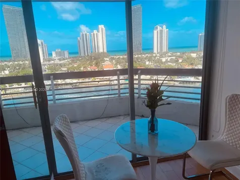 19101 NE 36th Court Aventura FL 33180