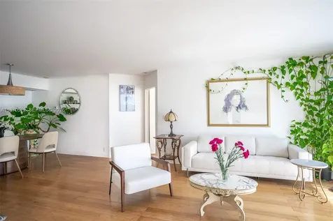 19101 NE 36th Court Aventura FL 33180