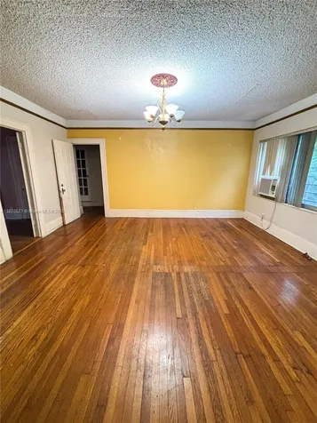 1512 SW 14th Terrace Miami FL 33145