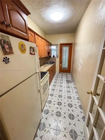 1512 SW 14th Terrace Miami FL 33145