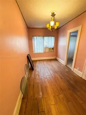1512 SW 14th Terrace Miami FL 33145